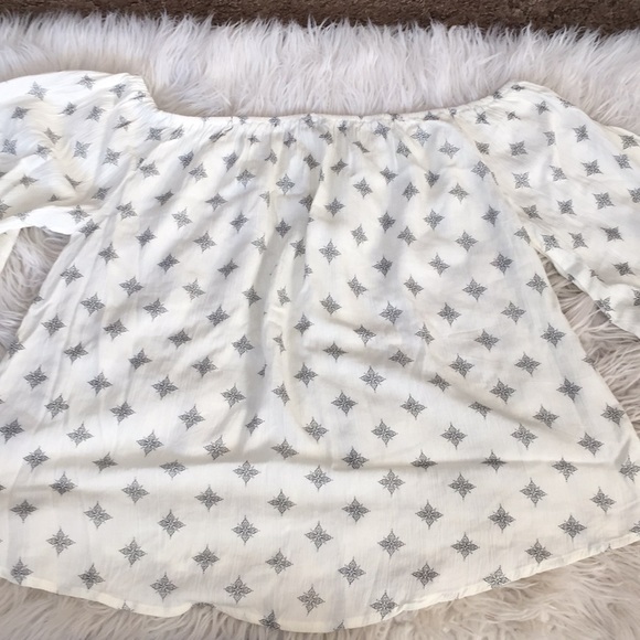 Top - Picture 4 of 4